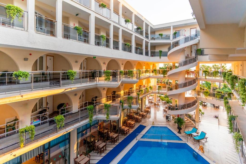 Hotel L'ancora 4*